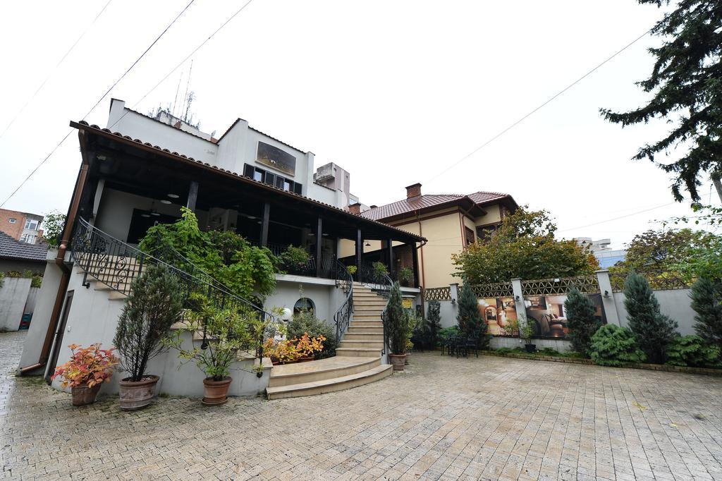 Pensiunea Antique Târgu Jiu Dış mekan fotoğraf